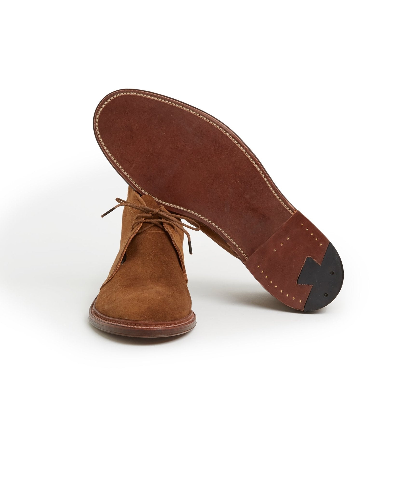 Alden Unlined Suede Chukka Boot: Snuff 1493 - Trunk Clothiers