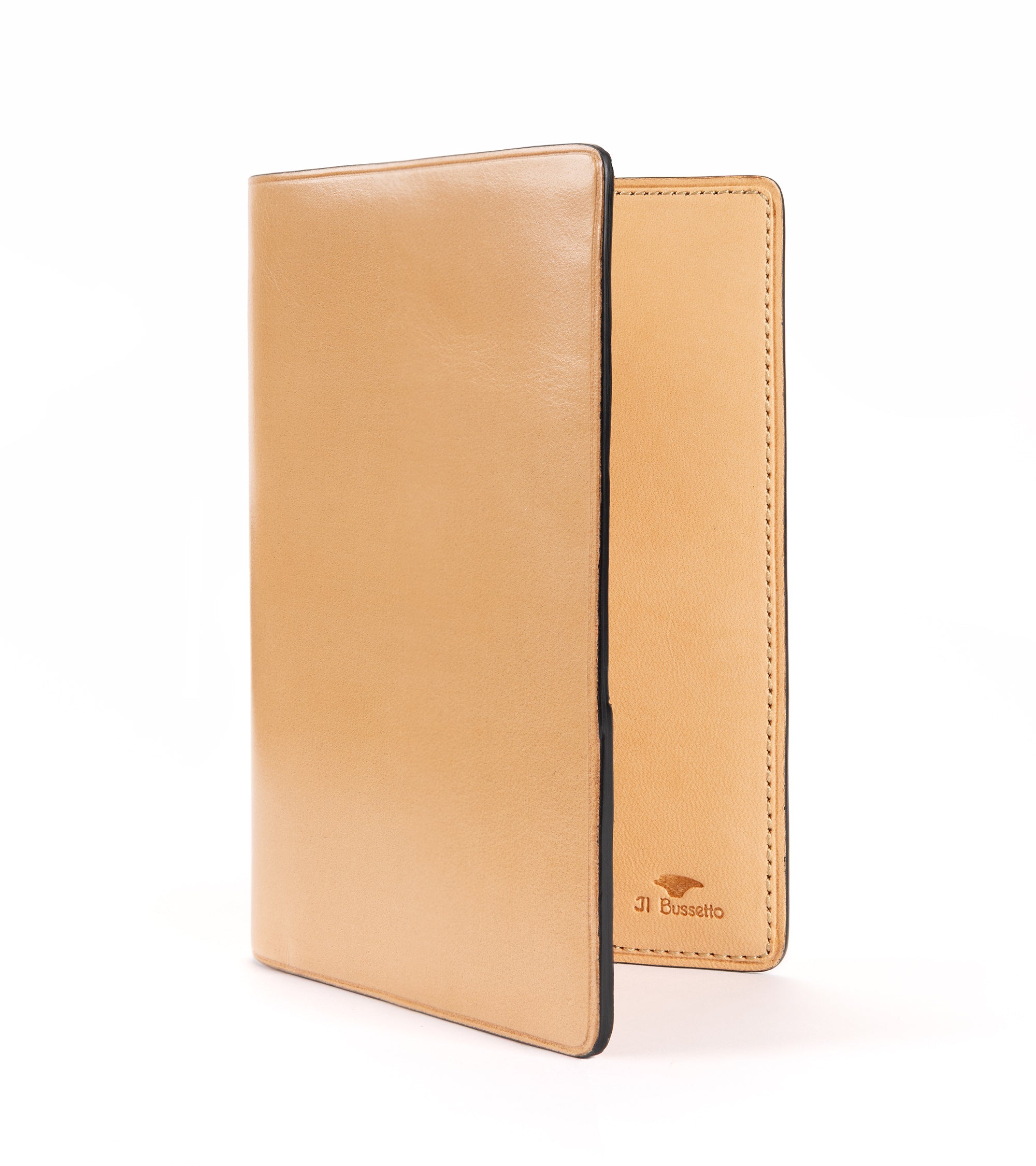Il Bussetto Leather Passport Holder: Natural